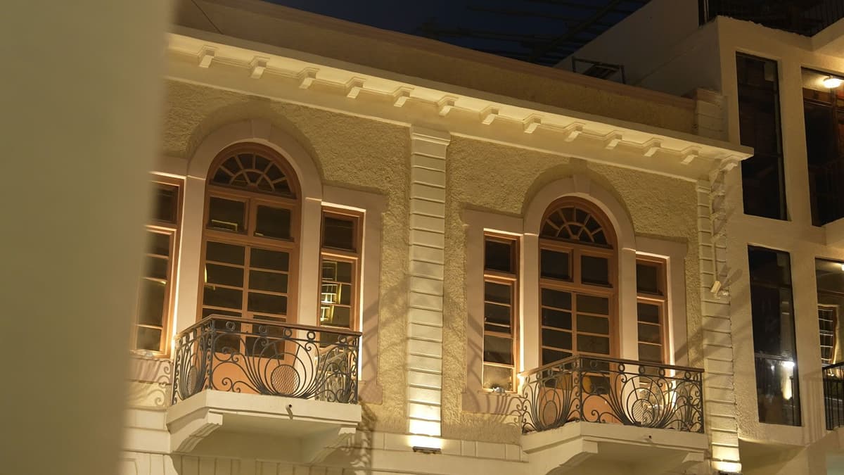 شارع الرشيد بعد التأهيل , مباني جديدة