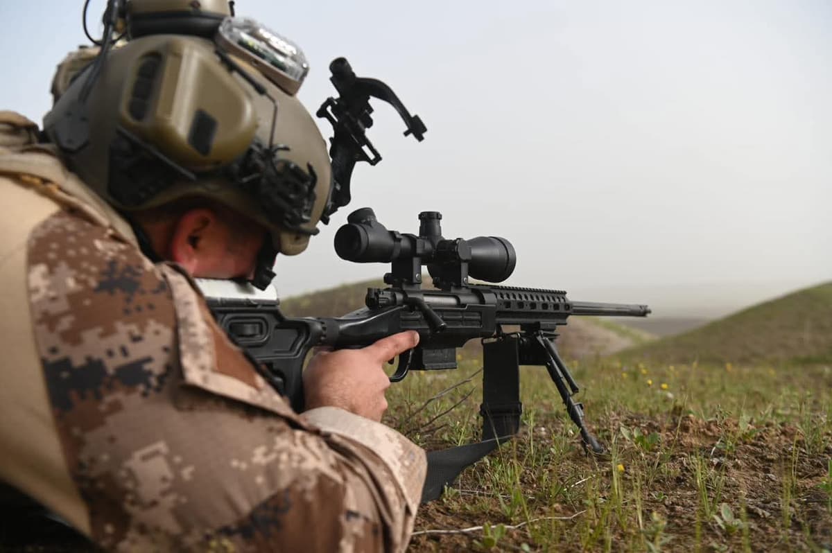 The Counter-Terrorism Service takes down a terrorist and destroys hideouts in four Iraqi provinces
