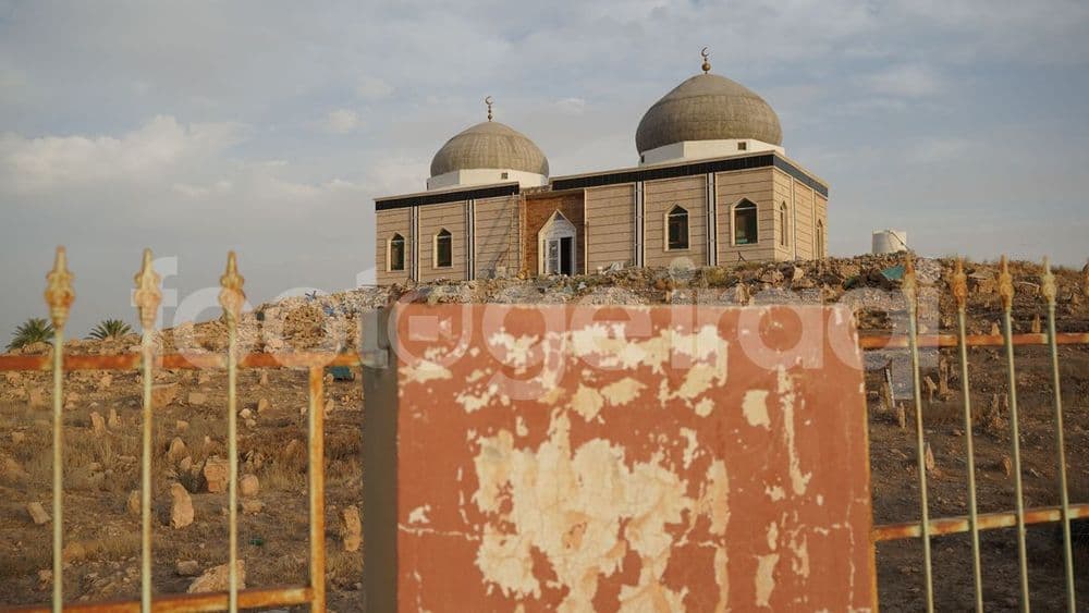Shrine of Sheikh Rajab Al-Rifai, Rawah city, cemeteries