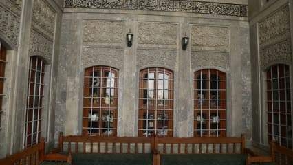 بيت التراث , جلسات داخليه