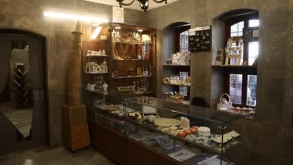 بيت التراث , اثريات