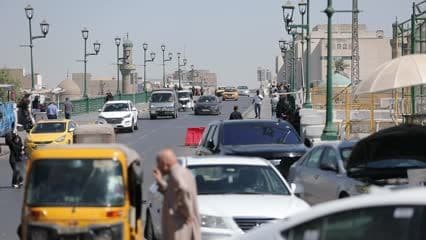 ساحة الشهداء , بغداد , سيارات