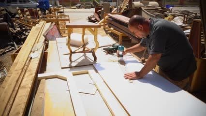 نجار خشب , ماكينة قص , راوة