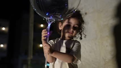 طفل جميل مبتسم