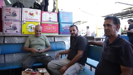 سوق مريدي , تناول الشاي العراقي