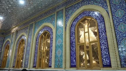 مسجد الكوفه , زخارف