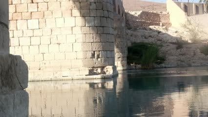 الجسر العثماني  ,ماء