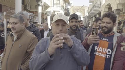 شارع المتنبي , عزف