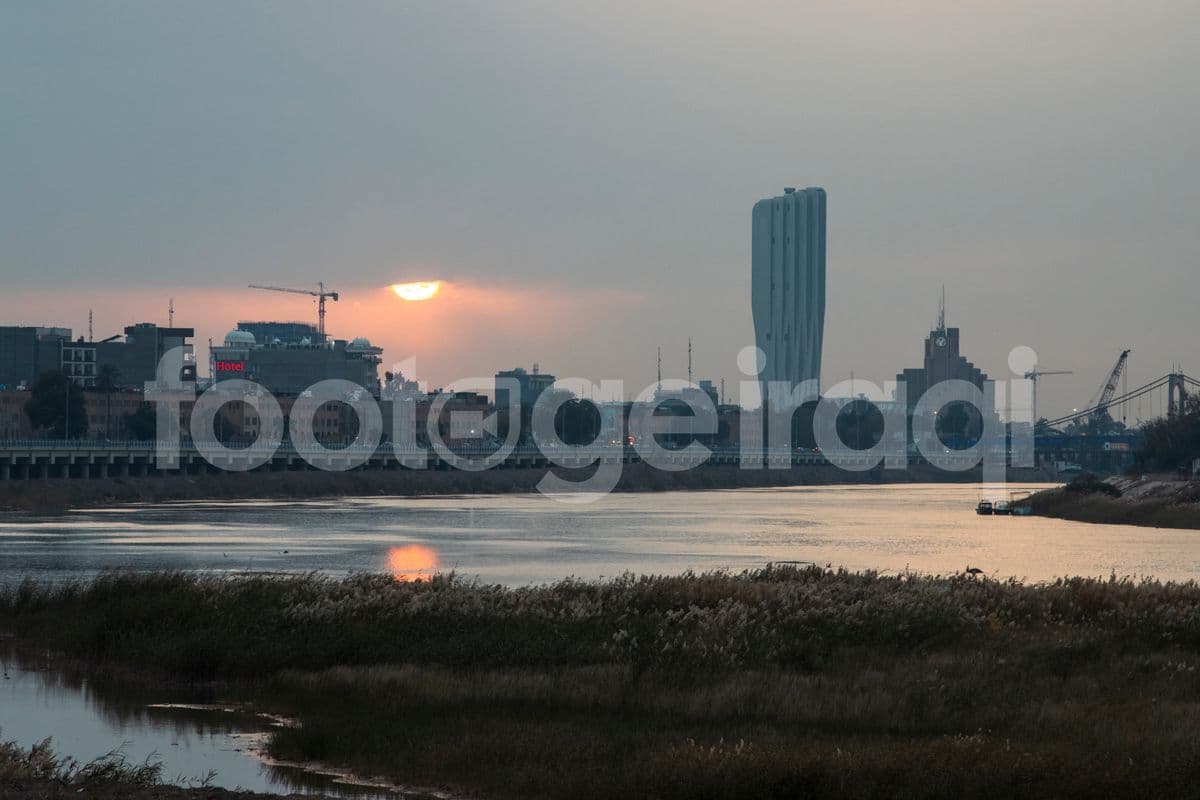 البنك المركزي العراقي , غروب الشمس , نهر دجلة