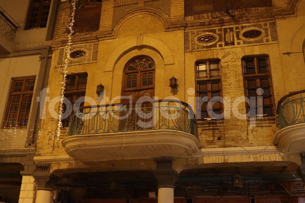 شاع الرشيد ليلاً , مباني الرشيد