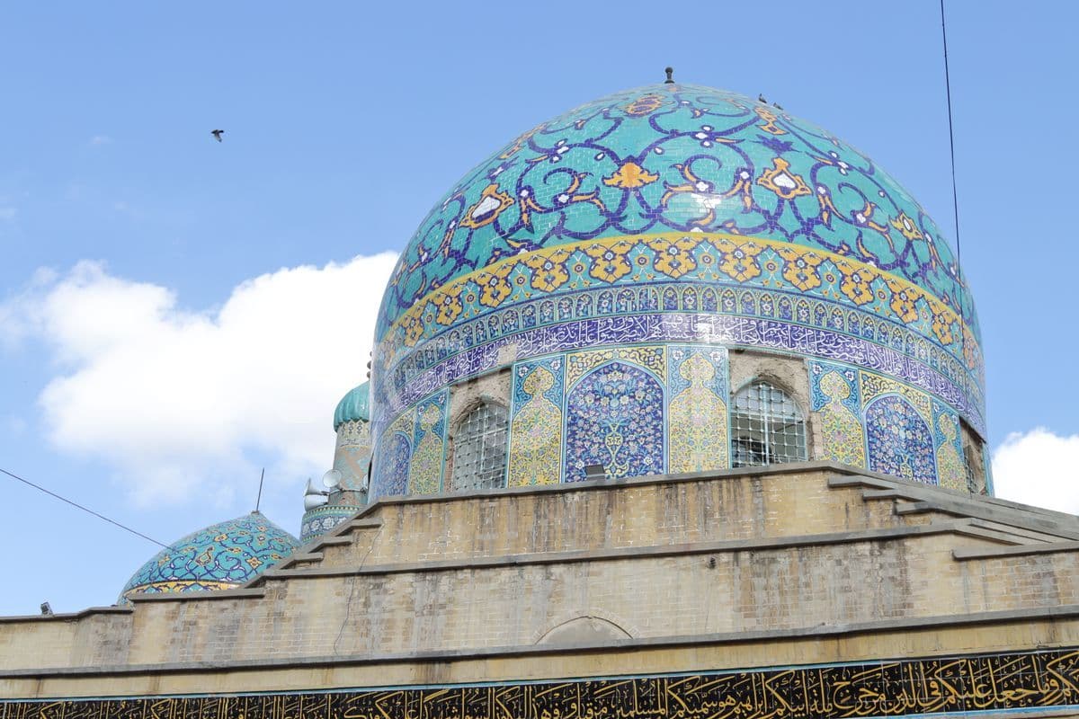 جامع الحيدر خانة , شارع الرشيد