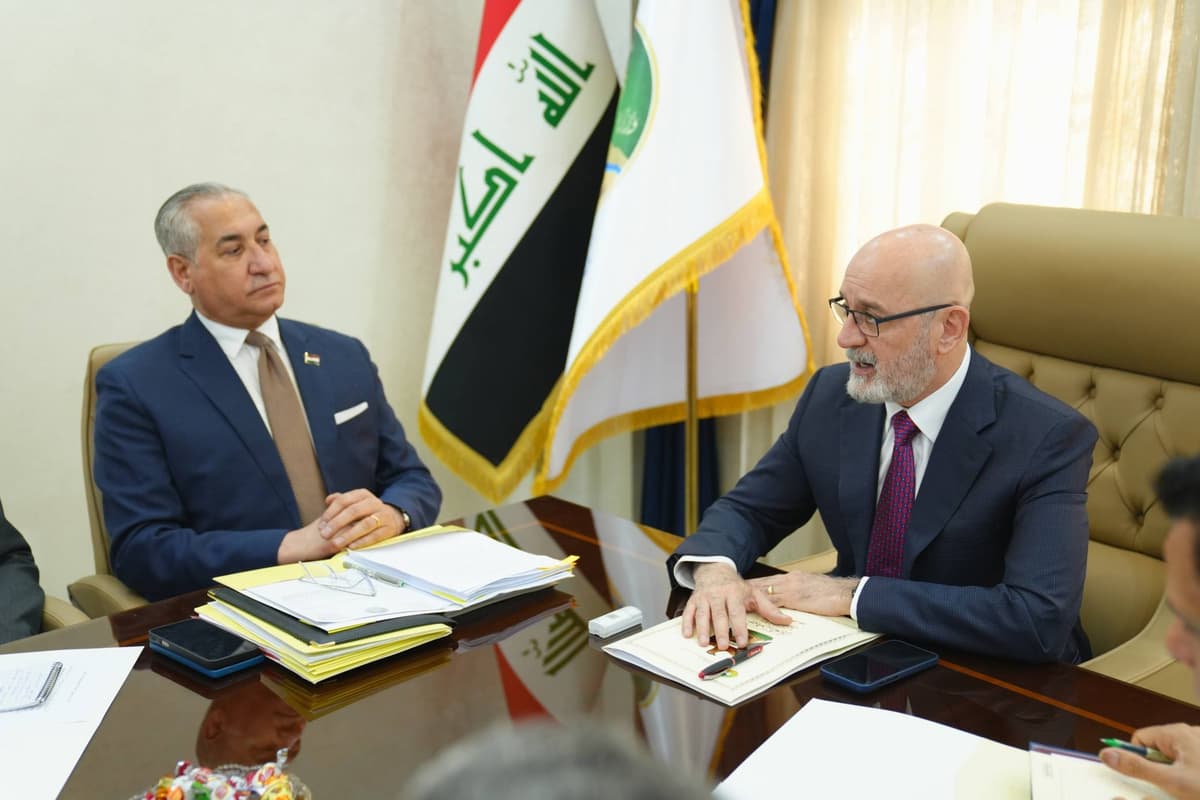 البيئة احتوينا أزمة تلوث نهر دجلة